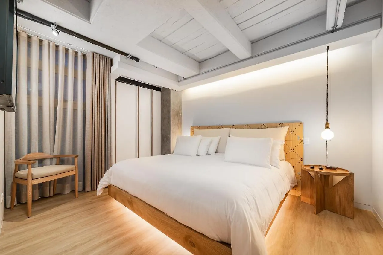 Topa House Apartments By Housy Host 0*, Medellin